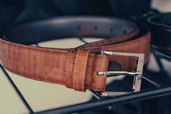 Handcrafted leather belts for men in India